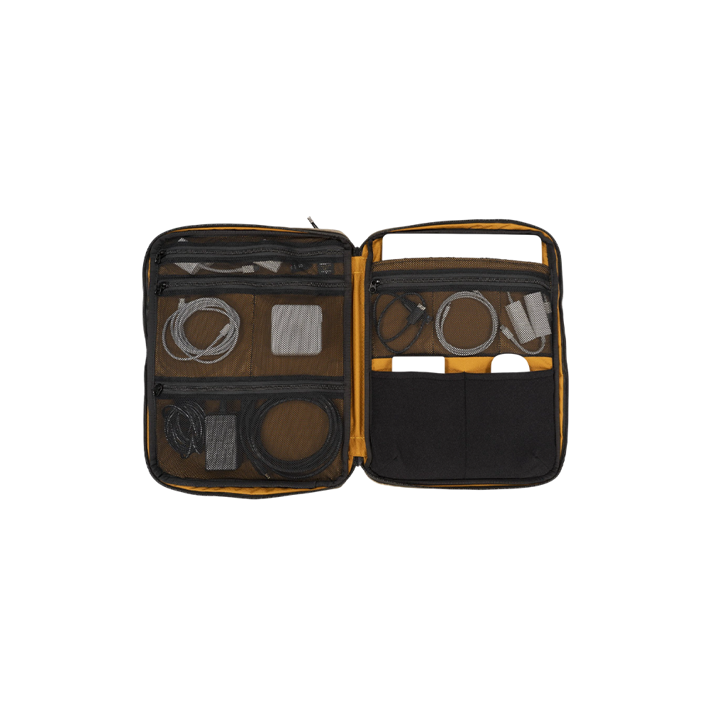 Tech Folio 16-Inch